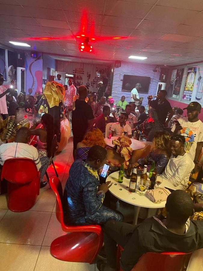 Palace Des Rois Douala Eksteriør billede
