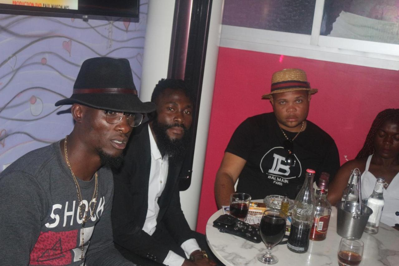 Palace Des Rois Douala Eksteriør billede